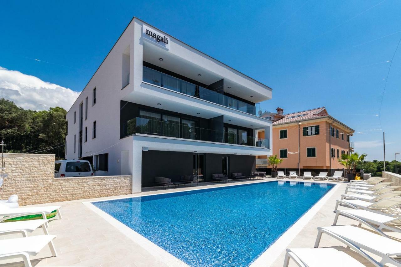Luxury Magali Apartment