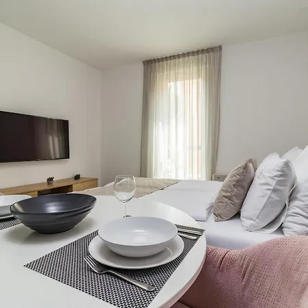 Luxury Apartments Magali Rovinj Exterior photo